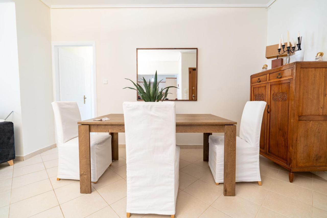 Koropi 3 Bedroom Apartment 4 Pers Exterior photo